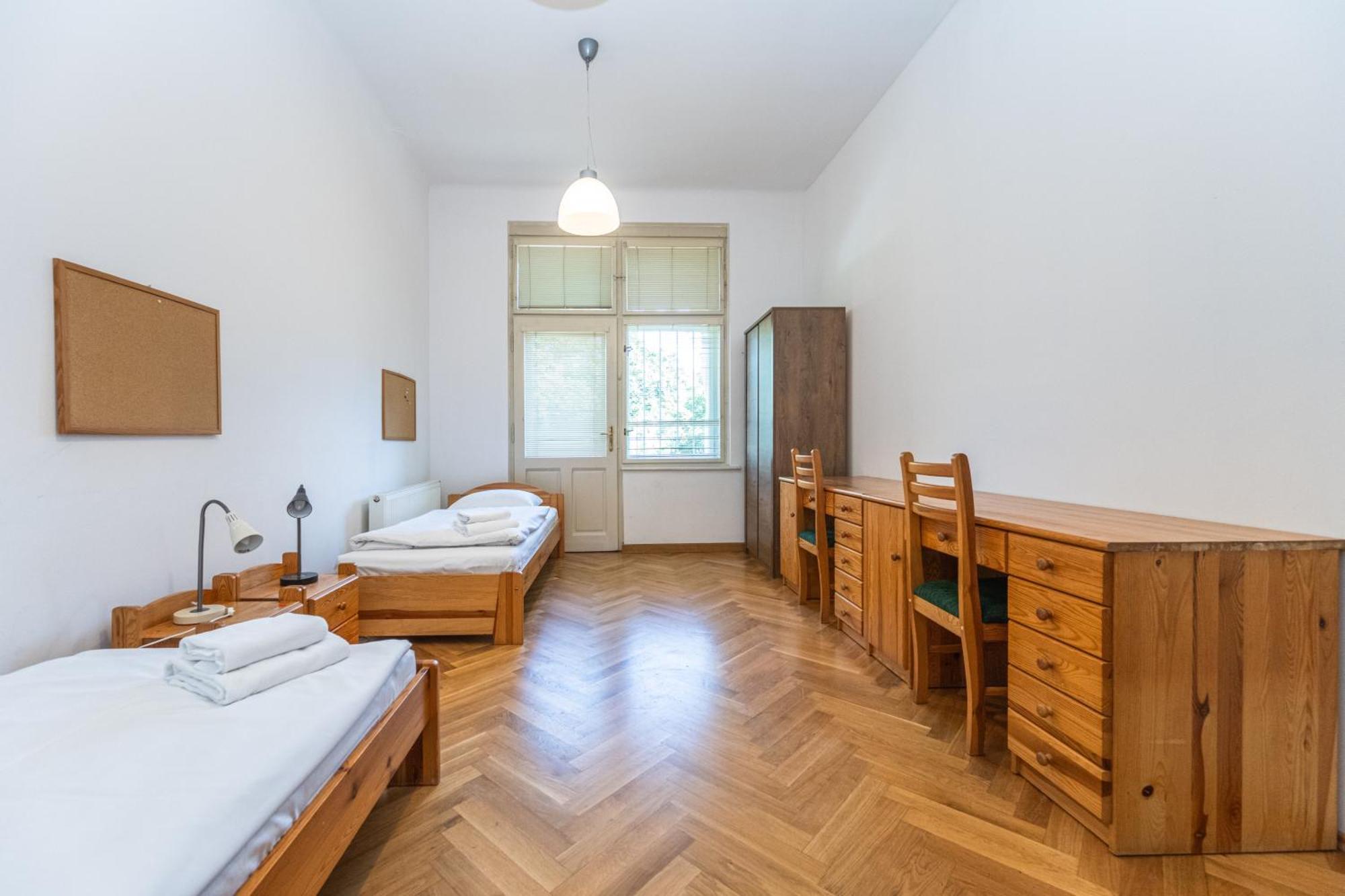 Jiriho Z Podebrad Apartments Прага Екстериор снимка