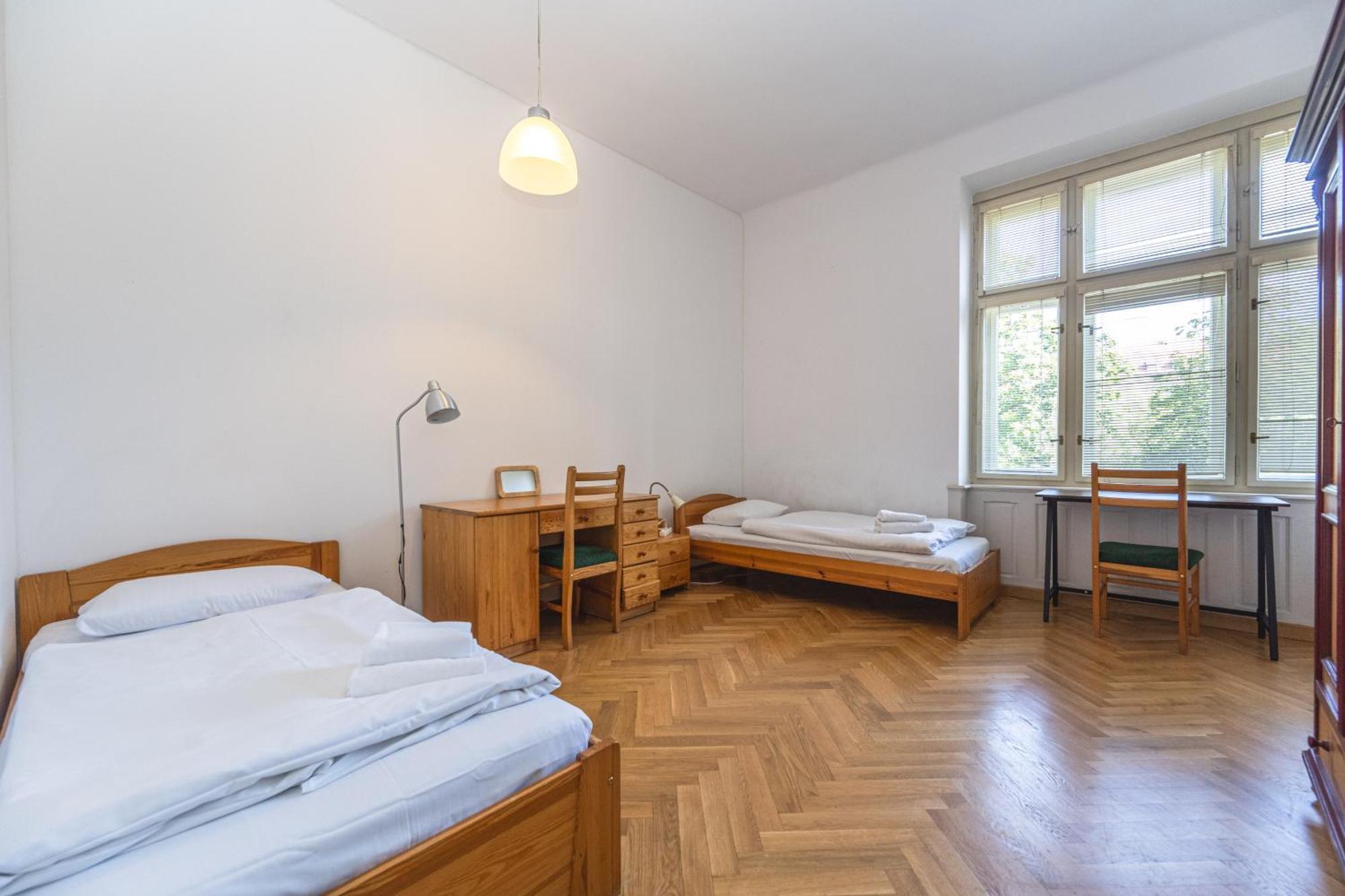 Jiriho Z Podebrad Apartments Прага Екстериор снимка