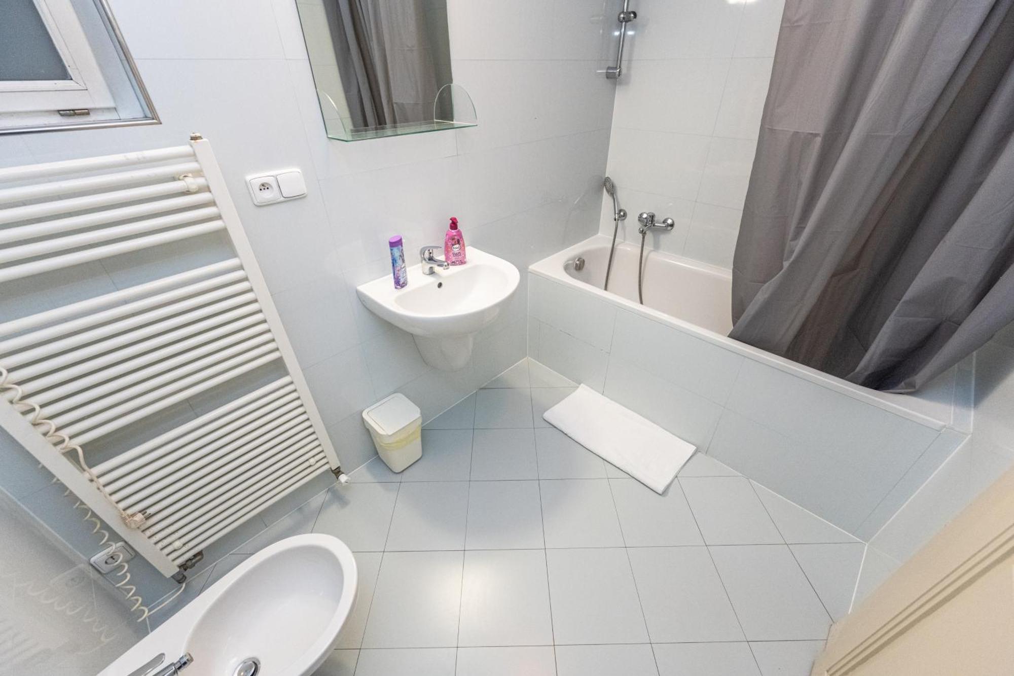 Jiriho Z Podebrad Apartments Прага Екстериор снимка