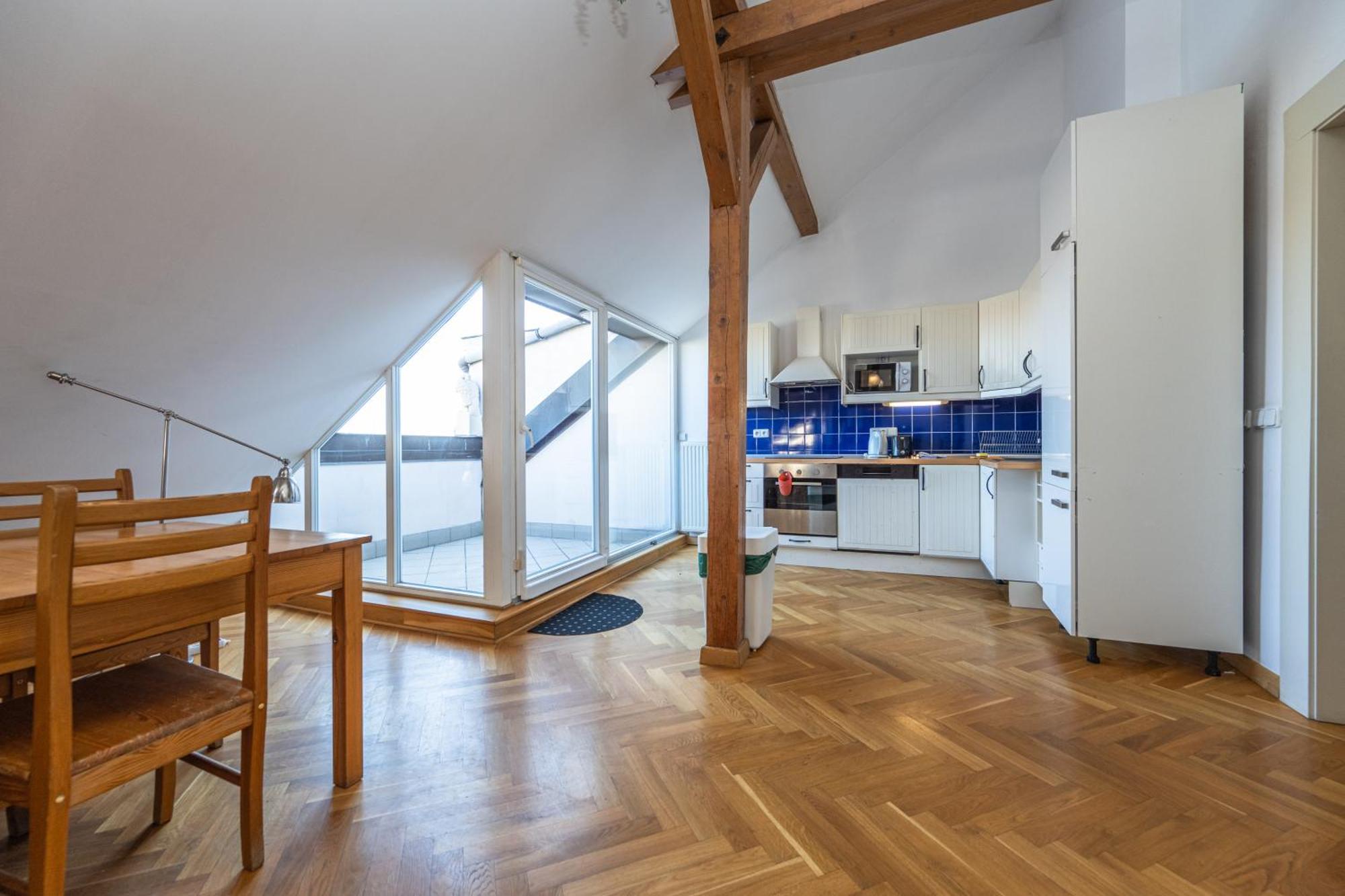 Jiriho Z Podebrad Apartments Прага Екстериор снимка