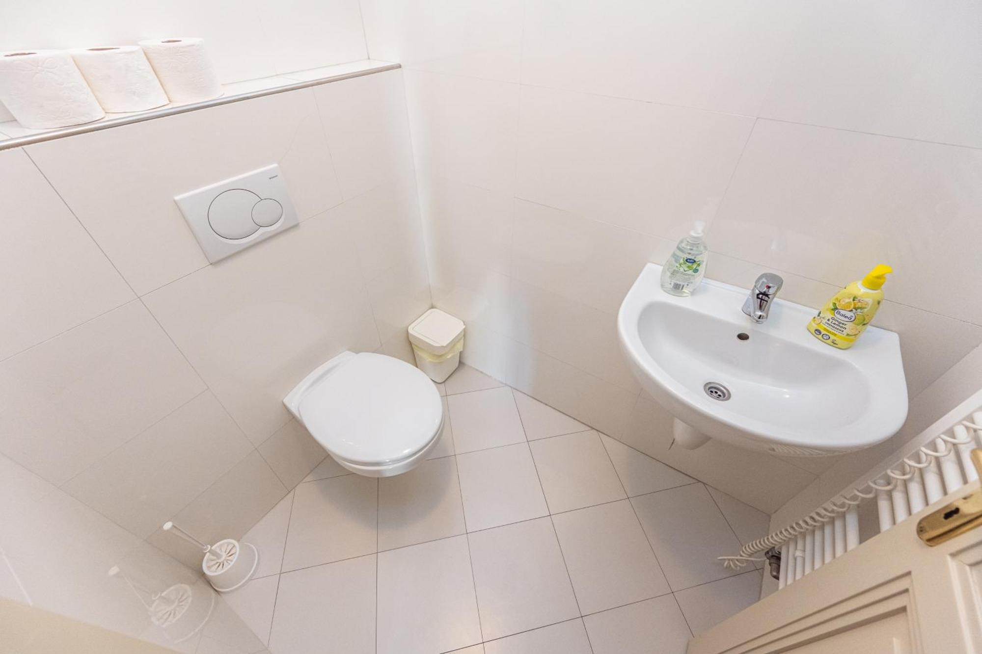 Jiriho Z Podebrad Apartments Прага Екстериор снимка