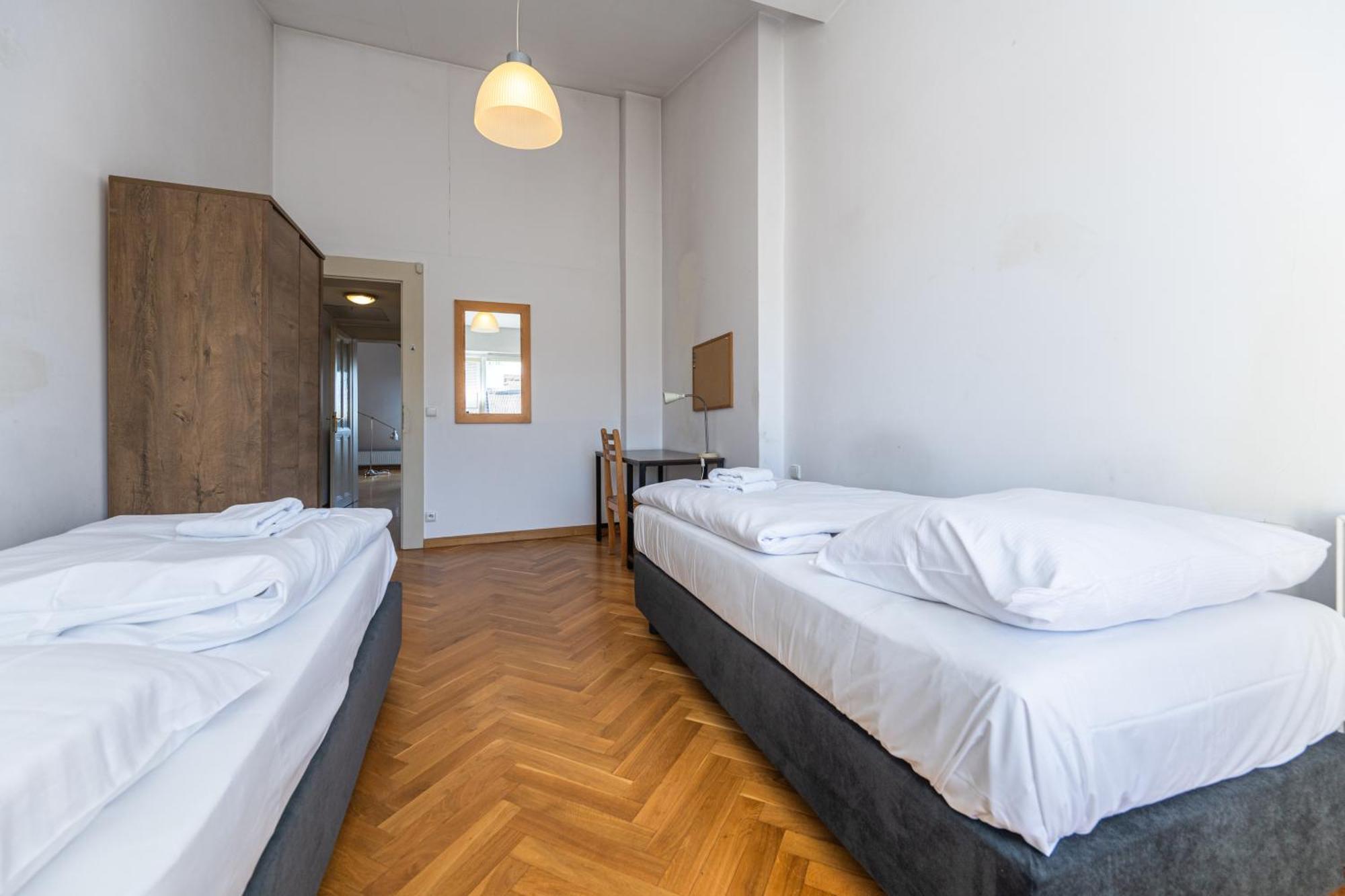 Jiriho Z Podebrad Apartments Прага Екстериор снимка